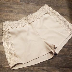 NWT Blu Pepper Cream Lace Detail Shorts